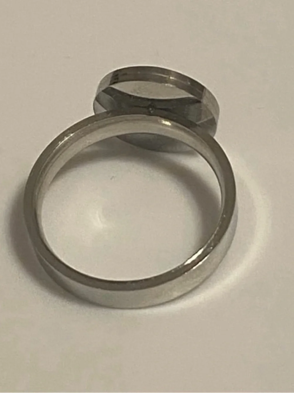 Vintage Black Clover Motif Stainless Steel Women's Ring - Size 8